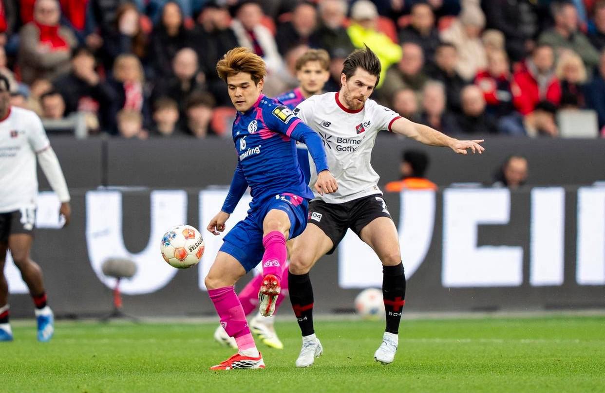 23岁利物浦旧将力挽狂澜，勒沃库森主场绝平美因茨，德甲连续两轮未尝胜绩