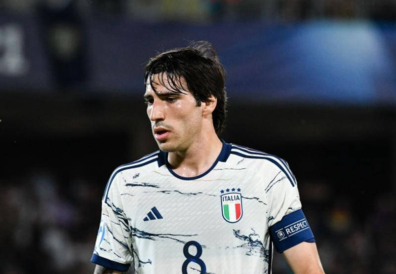 零容错生死战!意大利避开劲敌,皇马曼联抢夺核心,意甲全面失利敲响警钟